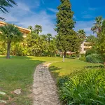 Aparthotel Les 15 Pins & La Mer - Piscines, Plage A 5Min, Climatisation Antibes
