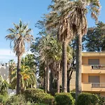 Les 15 Pins & La -le Calme D'un Parc, Piscine, La A Proximite 昂蒂布