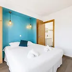 Les 15 Pins & La Mer - Piscines, Plage A 5Min, Climatisation Aparthotel 3*