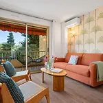 Aparthotel Les 15 Pins & La Mer - Piscines, Plage A 5Min, Climatisation 3*