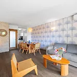 Apartmanhotel Les 15 Pins & La -parc Arbore, Piscines, A 5min, Climatisation Antibes