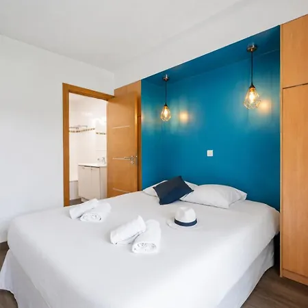Les 15 Pins & La - Piscines, A 5min, Climatisation 3* Антиб