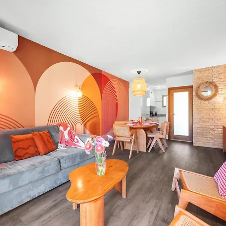 Les 15 Pins & La - Piscines, A 5min, Climatisation Aparthotel Antibes